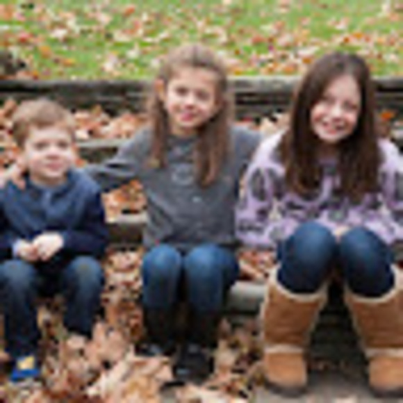 Meet your Posher, Rachel - Picture 1 of 1